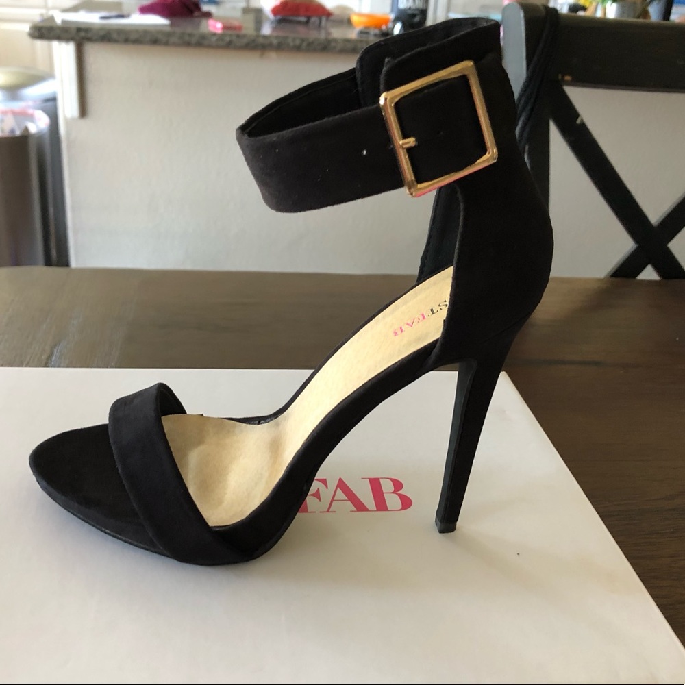 JustFab Woman’s Heels